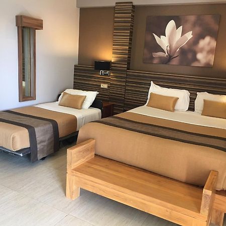 Hotel Colibri Коне Екстер'єр фото