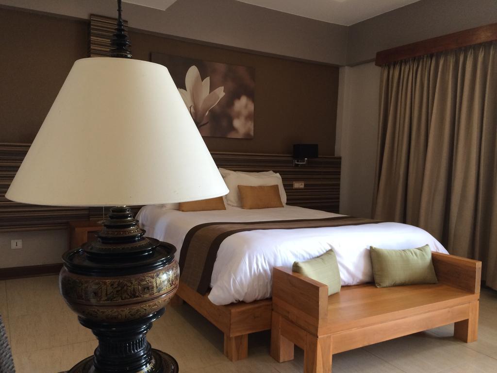 Hotel Colibri Коне Екстер'єр фото